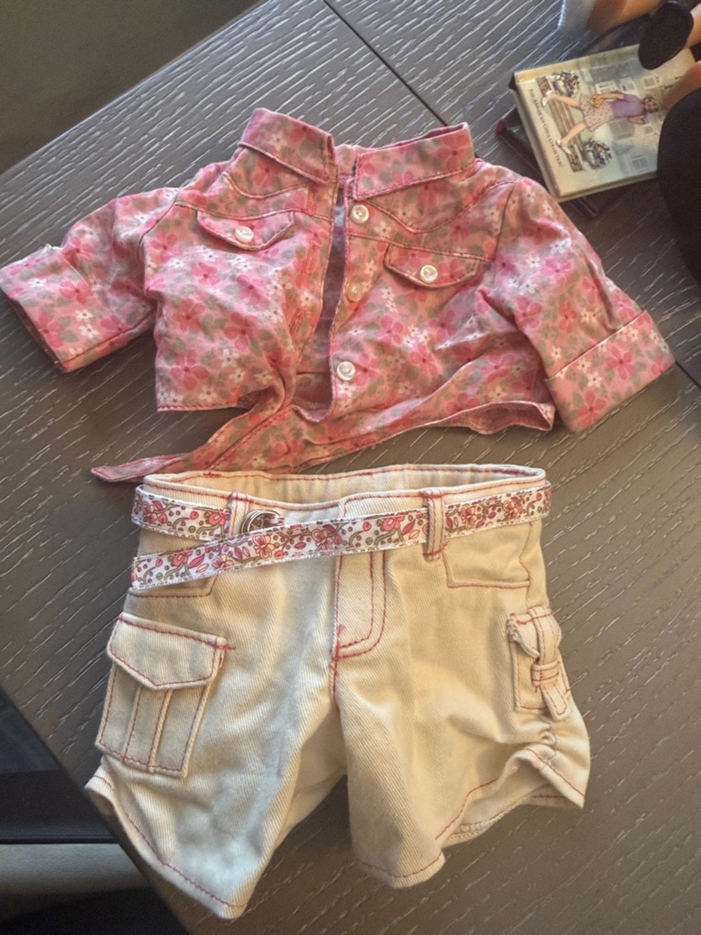 American Girl Nicki Fleming's Tie Top and Shorts outfit, released in 2007.